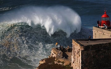 Las olas de Epsilon en Nazaré.