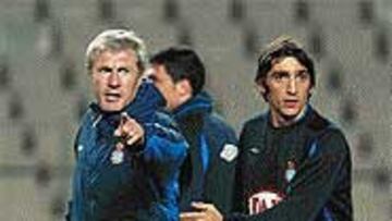 <b>SATISFECHO</B>. A Luis Fernández le gustó la actitud del equipo.