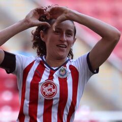 La capitana de Chivas no quiere levantar sola la copa