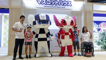 KMA17. Tokyo (Japan), 22/07/2018.- Tokyo 2020 official mascot house opens with Olympics mascot Miraitowa (3-L) and Paralympics mascot Someity (3-R) after the mascots made debut in Tokyo, Japan, 22 July 2018. Tokyo 2020 Olympics will start on 24 July 2020