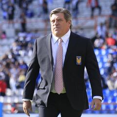 Así reaccionó el Piojo Herrera tras la expulsión del Stich Angulo contra Pachuca