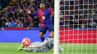 El guardameta ibicenco del Mallorca dio un recital absoluto de paradas. Solo Dani Olmo consiguió batirle. Lamine y compañía todavía sueñan con él.  16 intervenciones decisivas, el récord de esta temporada en LaLiga EA Sports.



