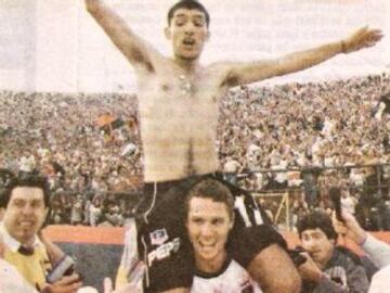 El 11-05-2002, Francisco Huaiquipán es la figura de Colo Colo en su primer Superclásico. El volante anota dos goles en la victoria 3-0 sobre la U en el Nacional.