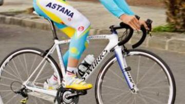 <b>ASTANÁ. </b>Contador tiene que entrenarse con su antiguo maillot.