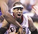 Allen Iverson se va hasta los 60 puntos, su mejor marca