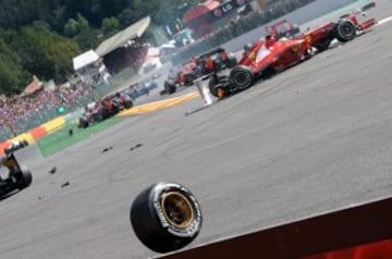 The accident that made Spain hold its breath came in 2012 in Belgium. In Spa, right after the start of the race Romain Grosjean's Lotus came right over Alonso's head in his Ferrari, centimetres from tragedy.