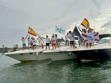 Peña madridista Miami blanco.