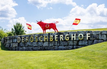 El hotel Der Oschberghof es el campamento base de la selección española. 