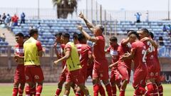 “Estamos abiertos a traspasar la propiedad y gestión del club”