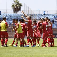 “Estamos abiertos a traspasar la propiedad y gestión del club”