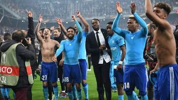 SAL07. SALZBURGO (AUSTRIA), 03/05/2017.- Jugadores del Marseille celebran el pase a la final hoy, jueves 3 de mayo de 2018, tras un partido de las semifinales de la Liga Europa entre FC Salzburgo y Olympique Marsella en Salzburgo (Austria). EFE/ANDREAS SC