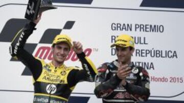 Rins junto a Zarco.