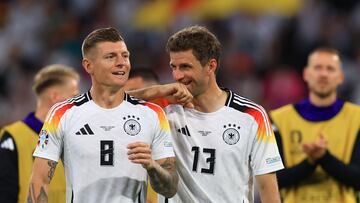 Toni Kroos y Thomas Müller