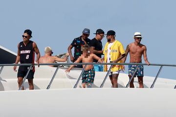 Neymar de vacaciones en Ibiza