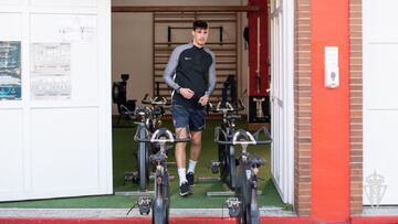 Pablo Pérez: "Si se puede, hay que jugar; debemos convivir con ello"