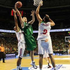 Bourousis se apunta el duelo de MVP con Kuzminskas