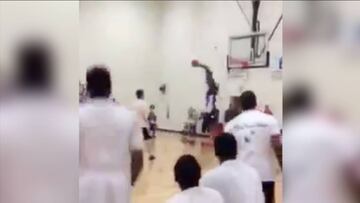 ¿Mejor mate de la historia o acción ilegal? EEUU dividida con este tremendo vídeo...