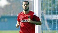 Mario Suárez entra en el once por enfermedad de Tiago