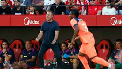 Araújo vuelve a las andadas