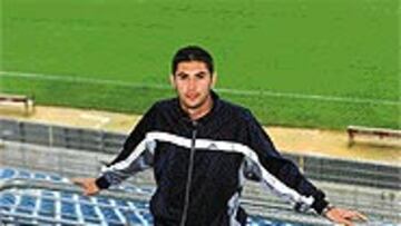 <B>PACIENCIA</B>. Estévez deberá estar parado unos tres meses.