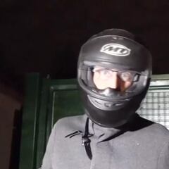 Conde-Pumpido, acusado de agresión sexual, reaparece y se hace pasar por un repartidor de comida rápida