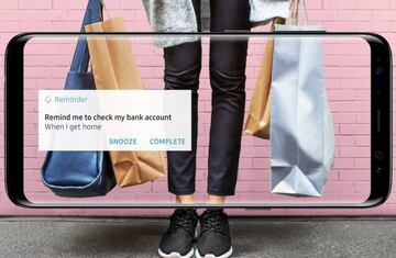 Una de las funciones de Bixby: reconocer elementos como ropa, marcas y avisarte de notificaciones