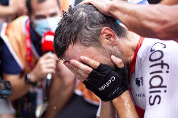 Jesus Herrada celebrando su victoria en la séptima etapa de La Vuelta.