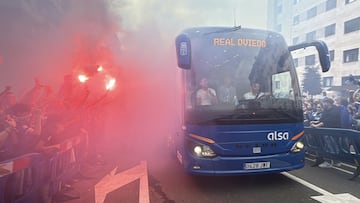 11/06/25 PARTIDO SEGUNDA DIVISION FASE PLAYOFF ASCENSO SEMIFINAL PARTIDO DE VUELTA
ESTADIO CARLOS TARTIERE REAL OVIEDO - ALMERIA LLEGADA BUS OVIEDO