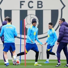 Flick se toma muy en serio la Copa