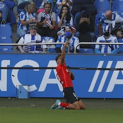 Gabri Martínez refuerza el carril derecho del Mirandés