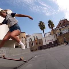 Cata Díaz: "Tuve que escoger entre universidad y skate... decidí probar suerte en Barcelona"