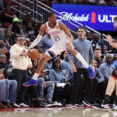 Thunder exposes Rockets as stakes rise