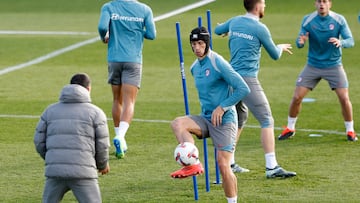 Le Normand, con casco de rugby