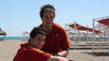 <b>Conexión perica en la playa turca</b>
Ángel Martínez, arriba, y Óscar Sielva, abajo, son los dos integrantes del Espanyol en la Selección. Ambos han gozado de muchos minutos y hoy volverán a ser piezas importantes en el equipo español.