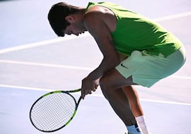 Problemas para Alcaraz ante Zverev: “He vomitado, no sé si tengo que tomarme algo”