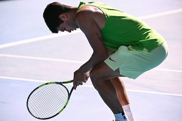 En el tercer set, el murciano comenzó a tener problemas físicos. 