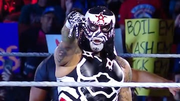 Penta en su debut en la WWE.
