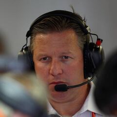 McLaren pide reformas y la Fórmula 1 se blinda