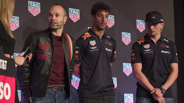 Iniesta, Ricciardo y Verstappen en un acto en Barcelona.