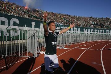 Hace semanas que estaba al amrgen y anoche se concretó su partida del club. "Cuando hay uno que no está en el carro de todo el equipo, ese jugador tiene que salir", dijo Miguel Ramírez.