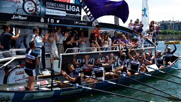 Los ganadores de la regata en Santurtzi