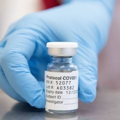 La vacuna de AstraZeneca y Oxford contra el coronavirus estará antes de 2021