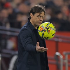 Almeyda: “La falta de unión llevó a un grande como River a Segunda”