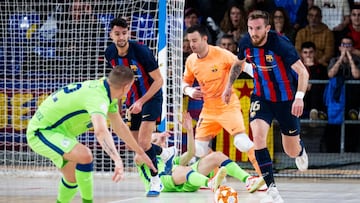 Cl¨¢sico con cuentas pendientes en busca de la final de Copa