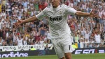 Benzema critica a Domenech: "Habría que preguntarle si tiene algún problema conmigo"