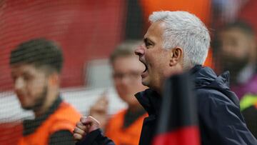 Soccer Football -  Europa League - Semi Final - Second Leg - Bayer Leverkusen v AS Roma - BayArena, Leverkusen, Germany - May 18, 2023 AS Roma coach Jose Mourinho celebrates after the match REUTERS/Thilo Schmuelgen