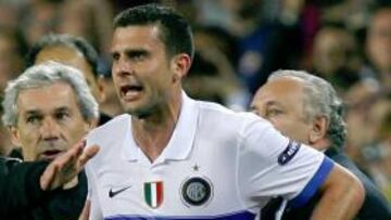 Busquets fingió hasta ver la roja a Motta.