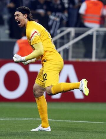 Once Caldas cayó en su debut en Libertadores. Corinthians lo superó 4-0.