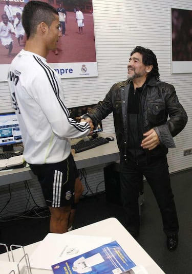 Maradona: "Cristiano Ronaldo debería ganar este Balón de Oro"