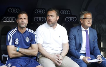 El entrenador del Real Valladolid, Sergio González, en el banquillo. 